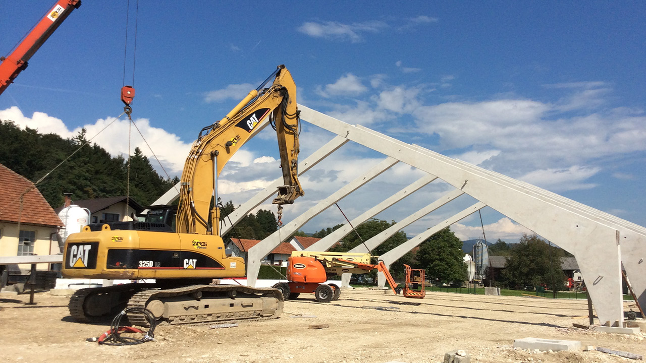 Montažni betonski hlev